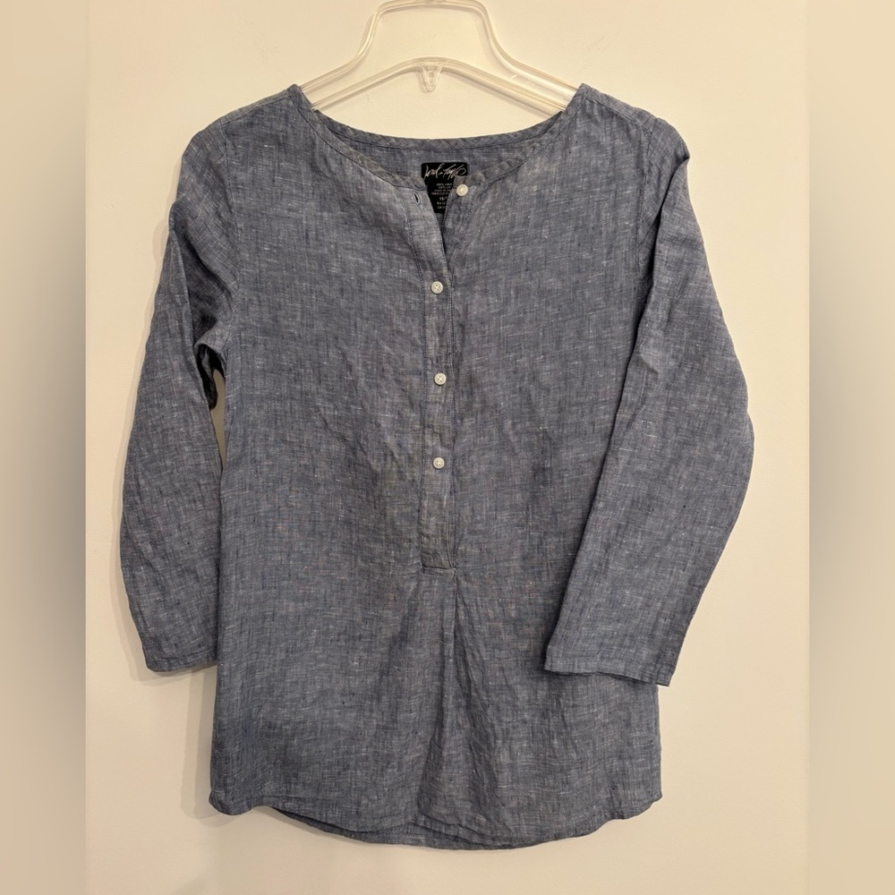 100% Linen Lord + Taylor Shirt Chambray Blue, Size XS